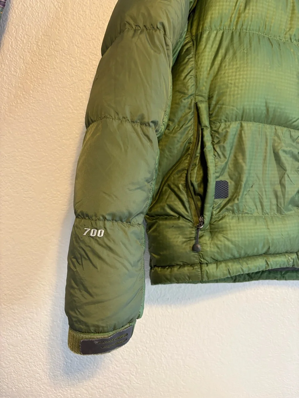 The North Face Summit Series 700 Down Men Med Green Full Zip Puffer Rare VTG